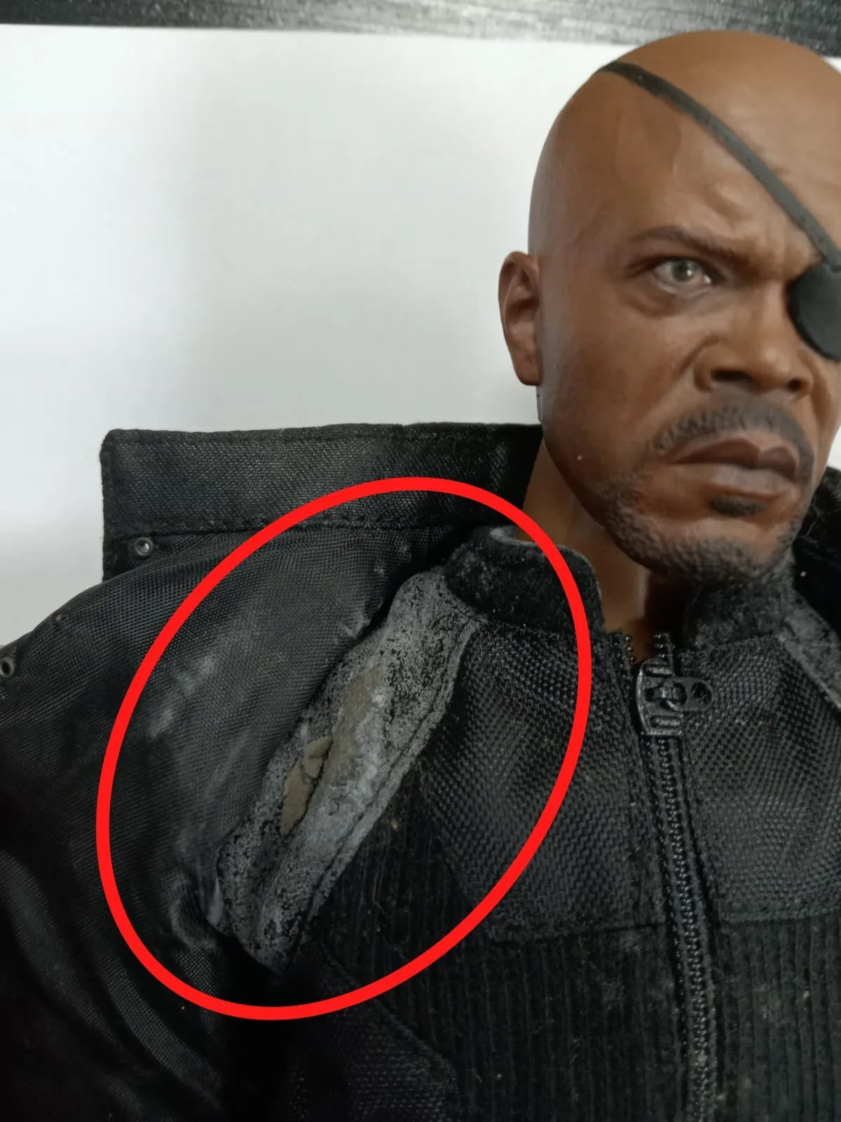 HOT TOYS THE AVENGERS NICK FURY -MMS169