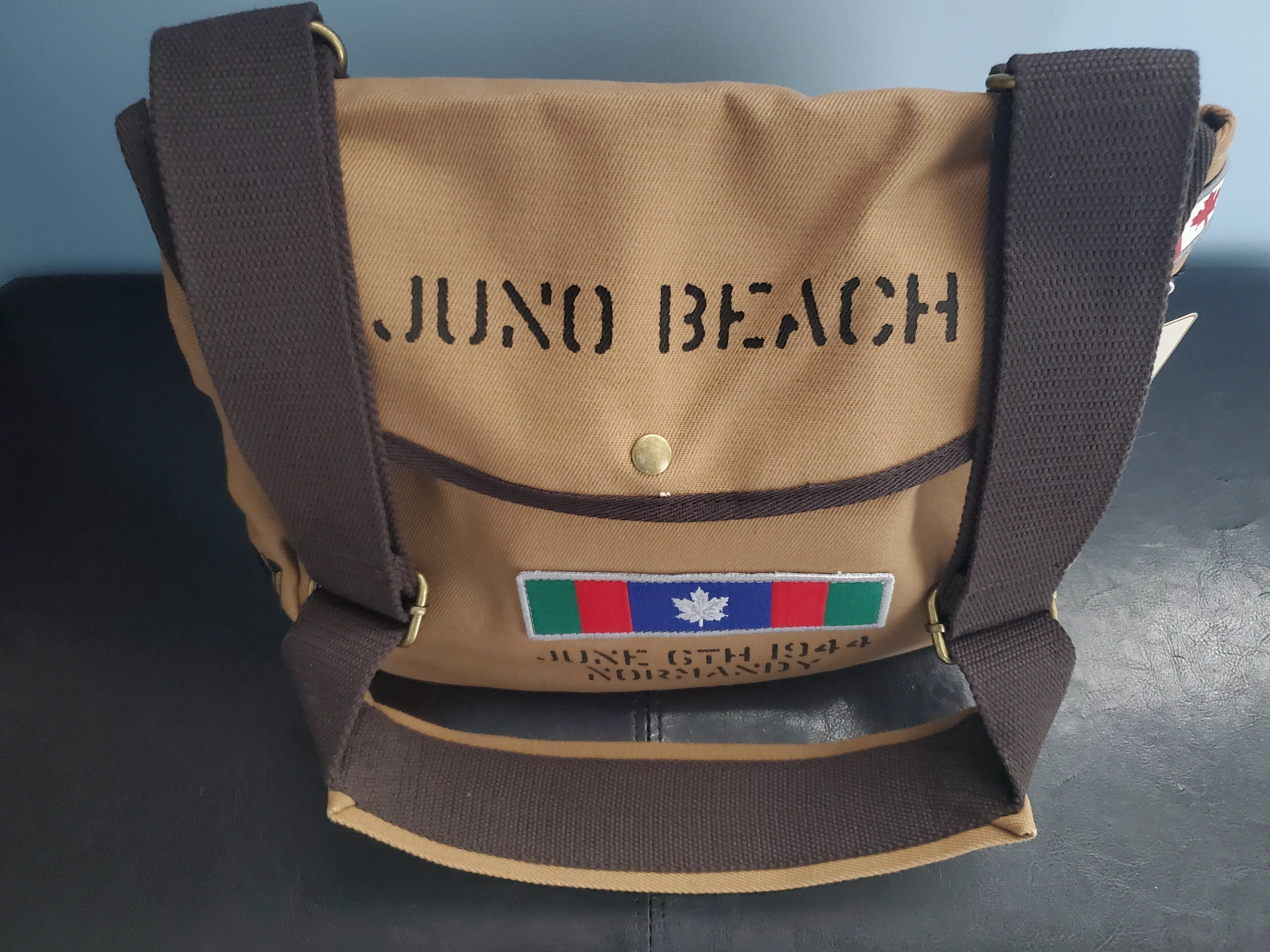 Juno Shoulder Bag - (Tan)