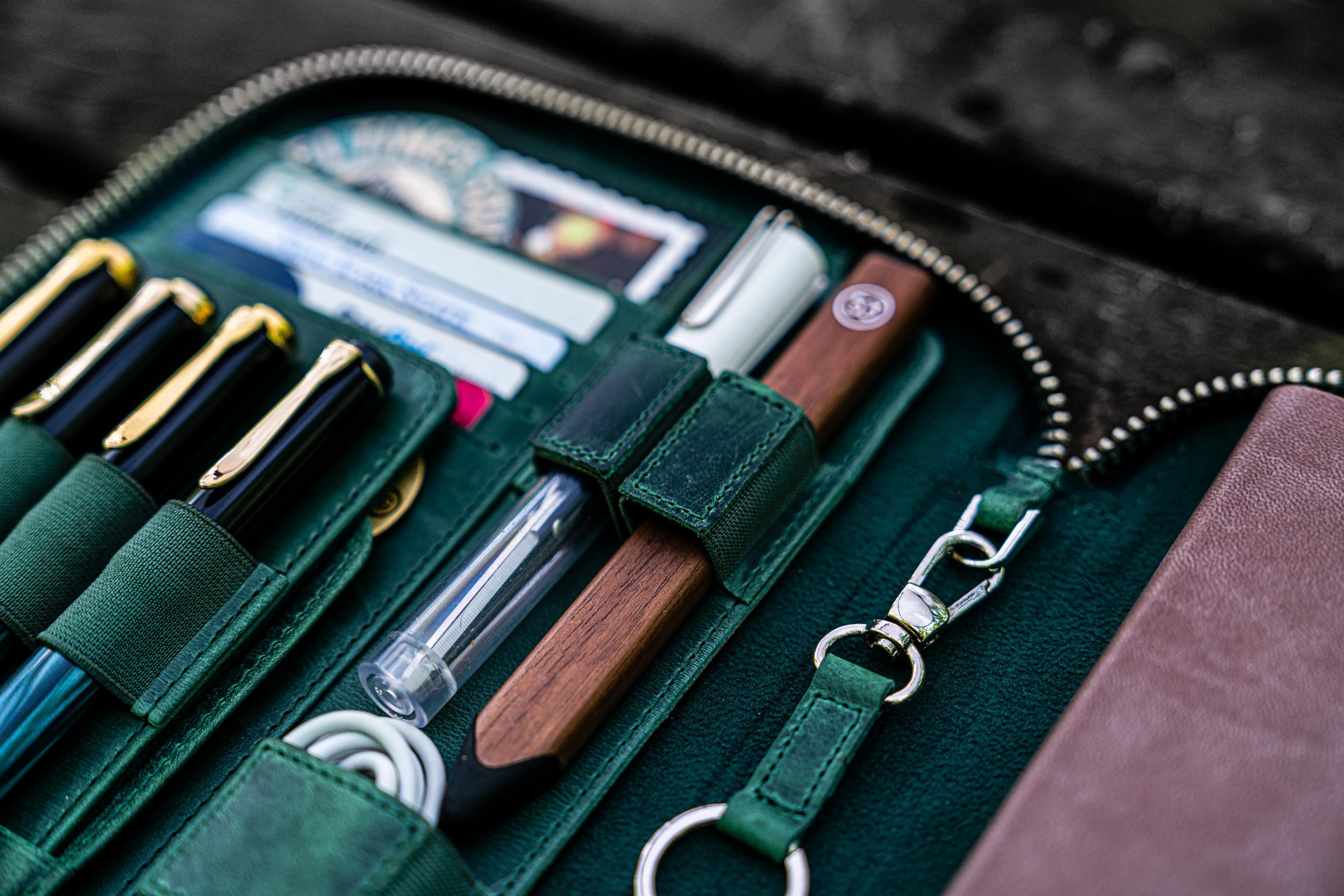 Leather Zippered Rhodia A5 Notebook & iPad Mini Folio - Crazy Horse Forest Green