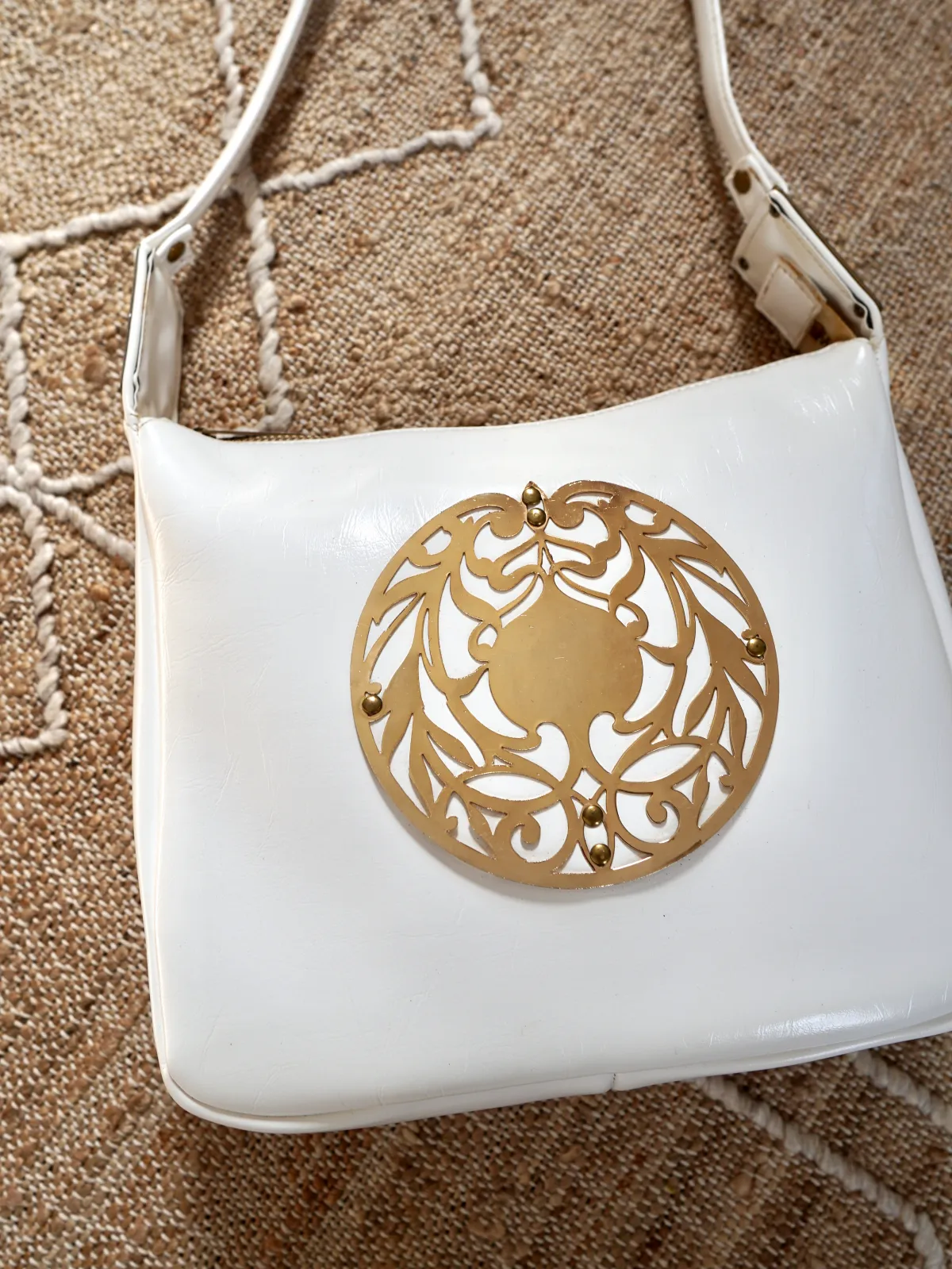 Mod Medallion White Vinyl Bag