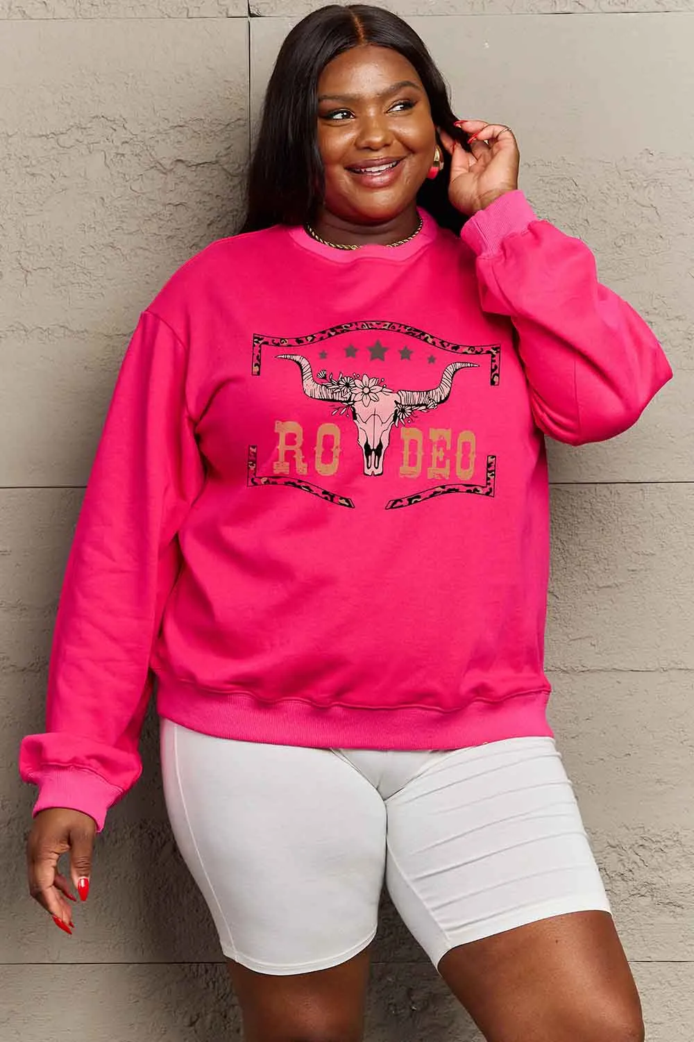 Round Neck Dropped Shoulder RODEO Graphic Sweatshirt