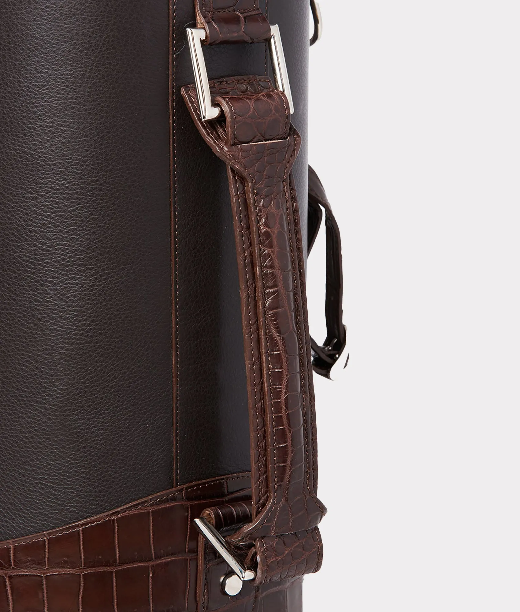 Salvatore Golf Bag :: Chocolate