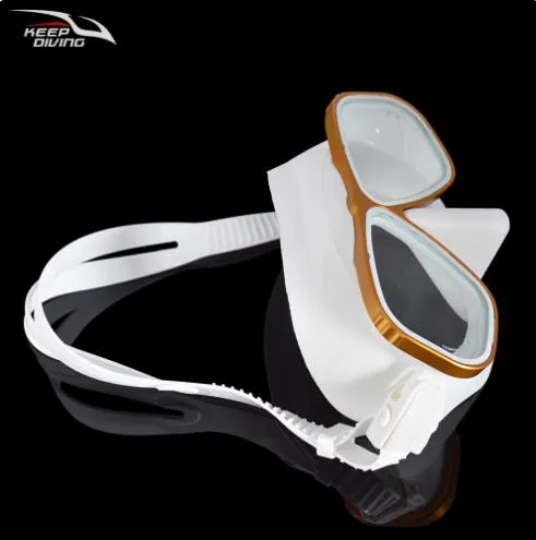 Scuba Free Diving Snorkeling Wide View Plano Lenses Anti-Fog Mask Aluminum Alloy Adults 8 Colours DM400