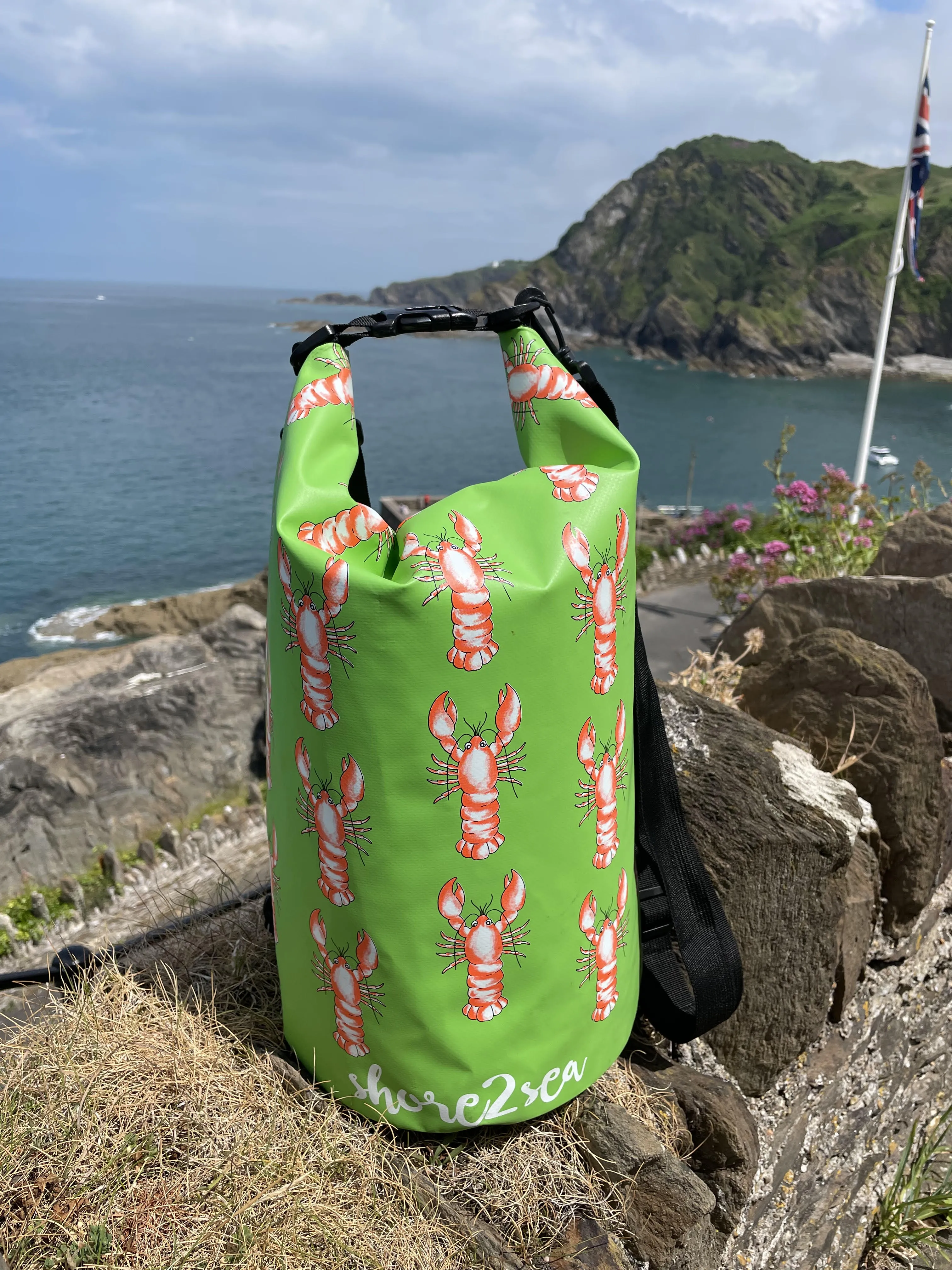 Shore2Sea Waterproof Dry Bag 20L - Lobster Green