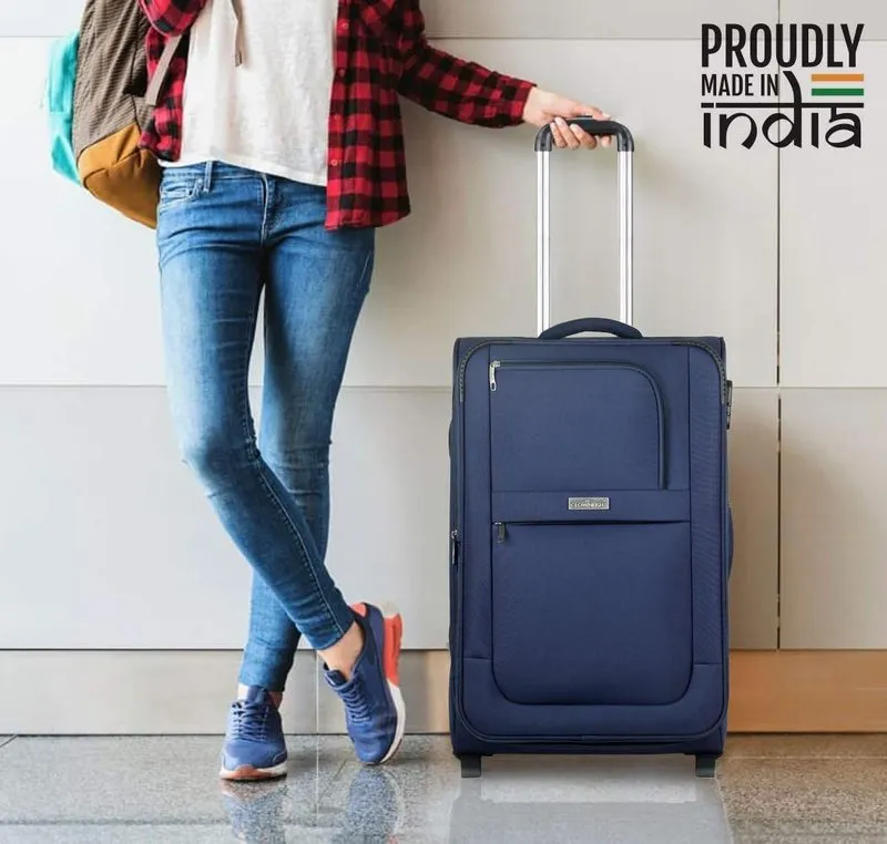 Single: Softsided Suitcase with 2 Wheels & Combination Lock | 75L | Space Navy Blue