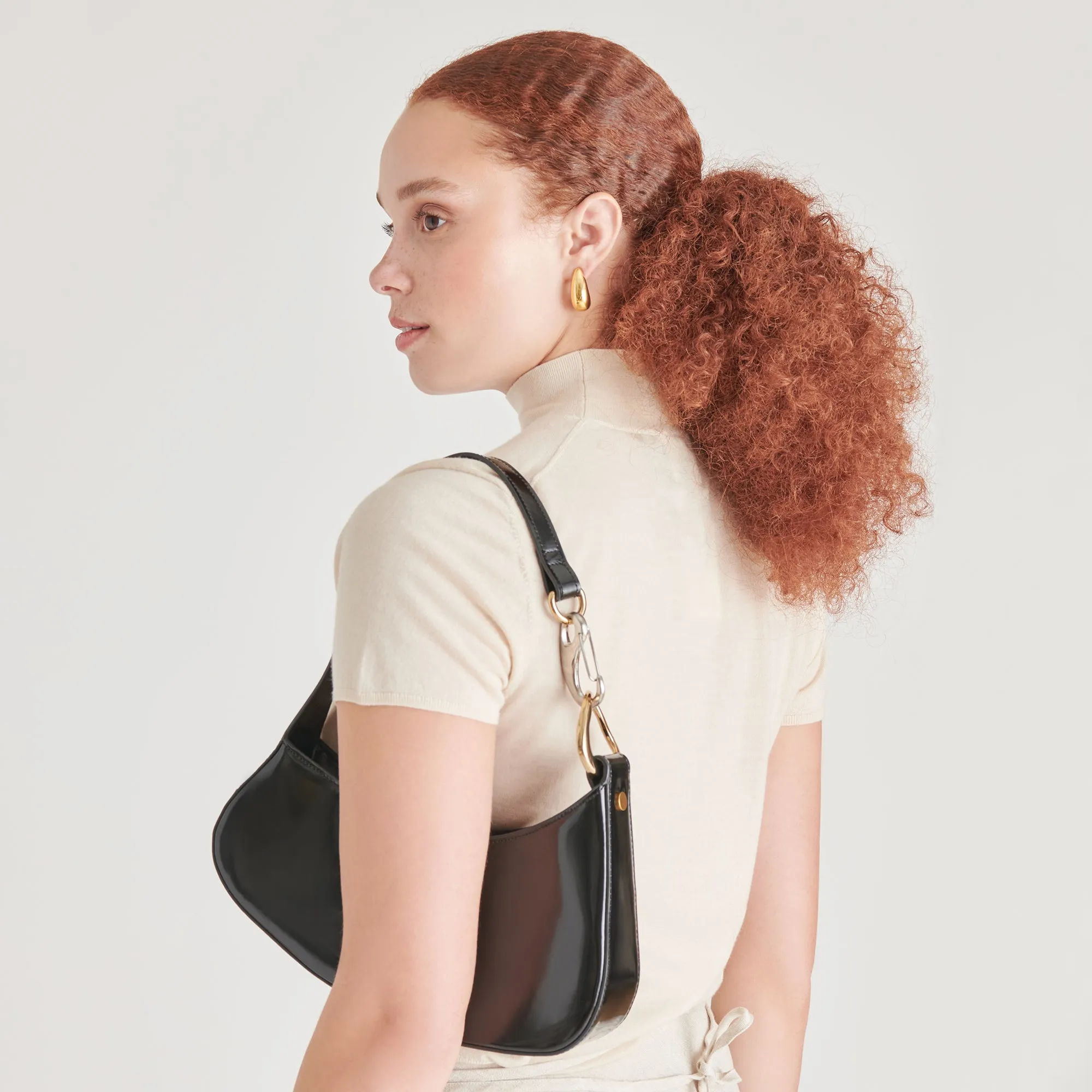 SKYLAR SHOULDER BAG BLACK LEATHER