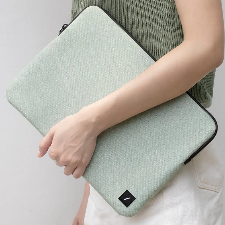 Stow Lite Sleeve for MacBook (15")