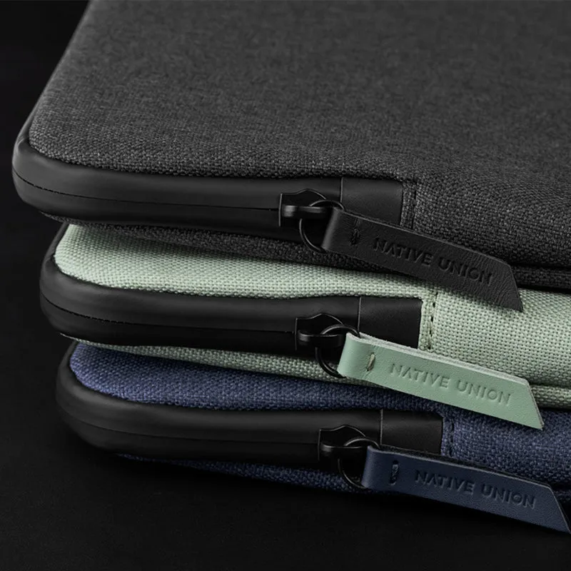 Stow Lite Sleeve for MacBook (15")