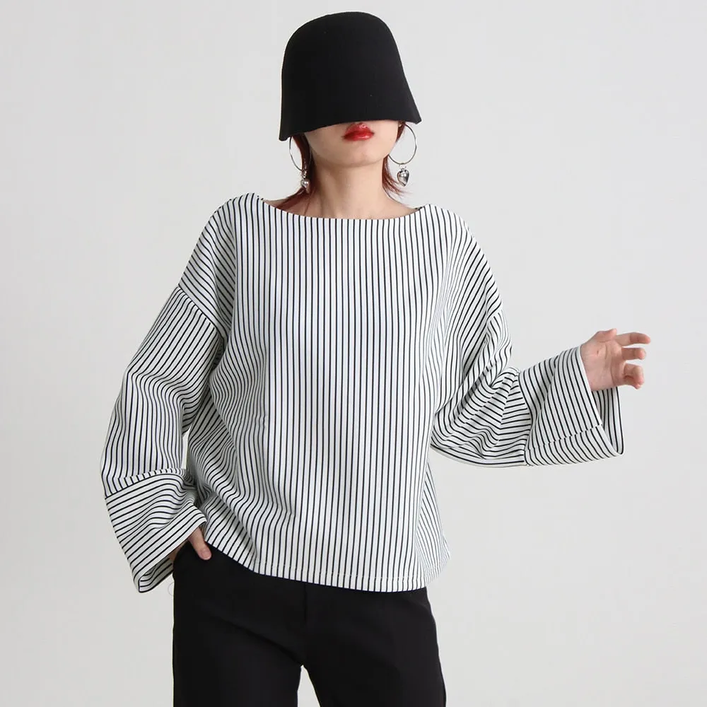 Straight Striped T Shirt Female Round Neck Flare Sleeve Colorblock Loose T Shirts Female Autumn Clothes Fashion