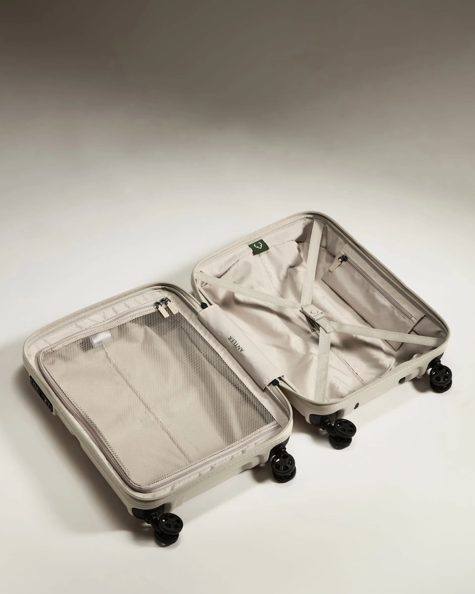 Suitcase Set in Taupe - Single Stripe