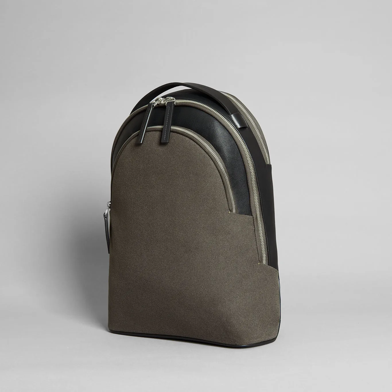 Troubadour Momentum Backpack