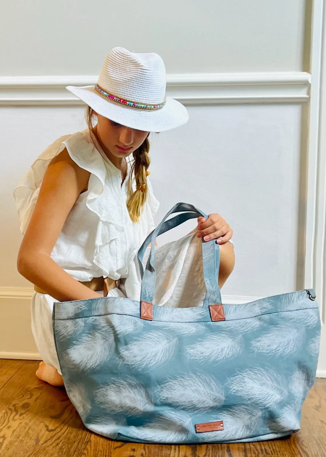 XL Feathers Blue Tote